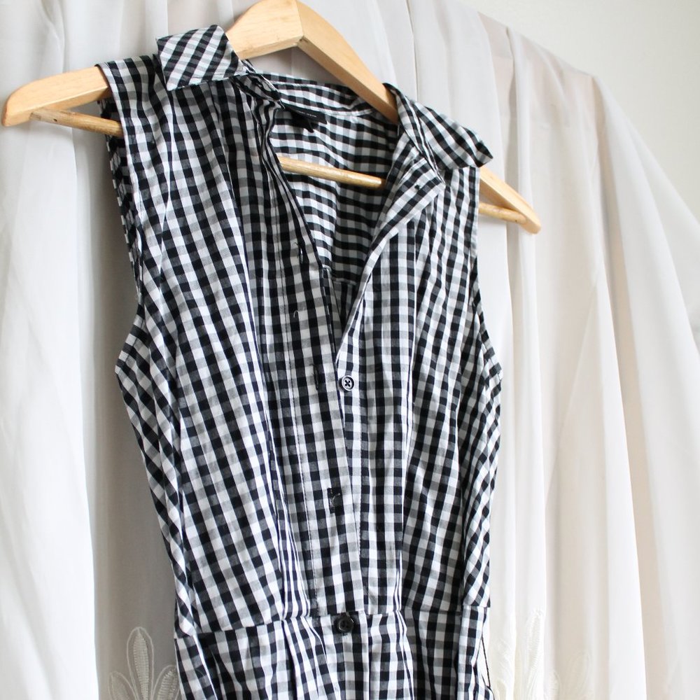 Black And White Gingham Button-Front Shirtdress - image 6